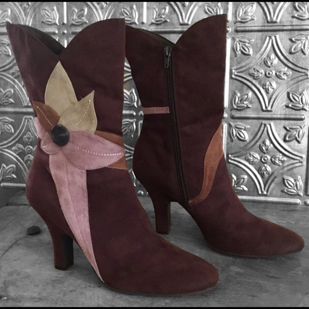 Predictions Flower Design Faux Suede Heeled Boots